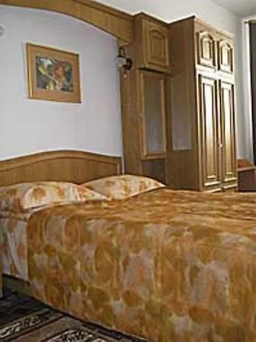 Nton Hotel Lviv